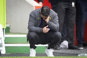 🚨英媒：阿莫林如今被视为孤独的人 他已崩溃输球后不和人说话