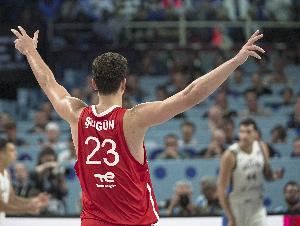 申京：欧锦赛助我重拾投篮信心上季的一些简单投篮&我不会再丢了