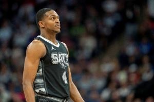 拿谁换啊？杜林：福克斯适合火箭 反正马刺也要为哈珀腾空间